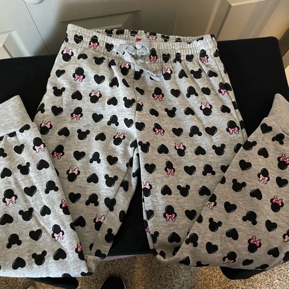 NWOT Minnie Mouse sweatpants